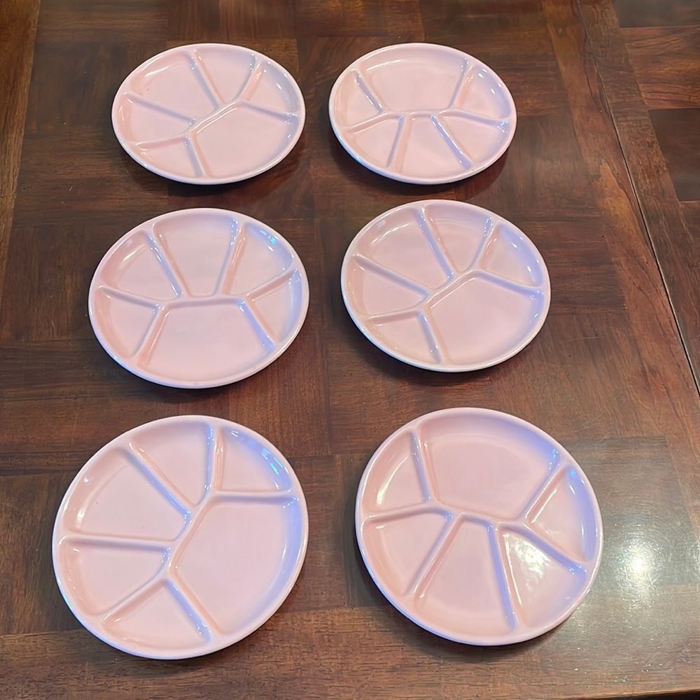 Williams Sonoma Belvedere Pink Fondue Divided Ceramic Plates Serving Dinner